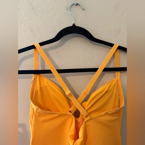 SHAPELLXSmart Sculpt U-Ring Cut Out Shaping Swimsuit